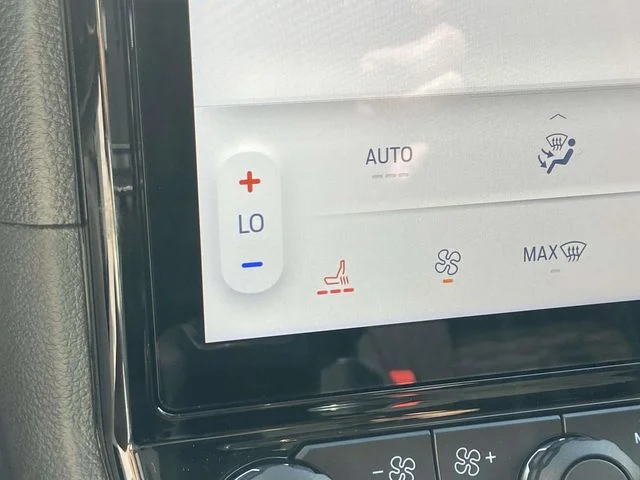 New 2026 Marsh Gray Ford XLT image 23