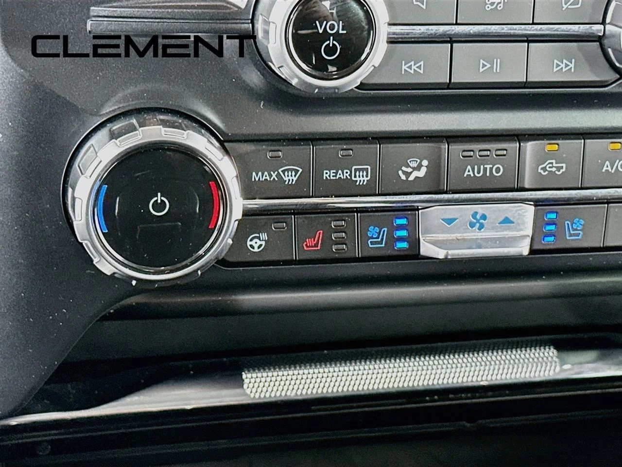 Certified Used 2023 Agate Black Metallic Ford Lariat image 23