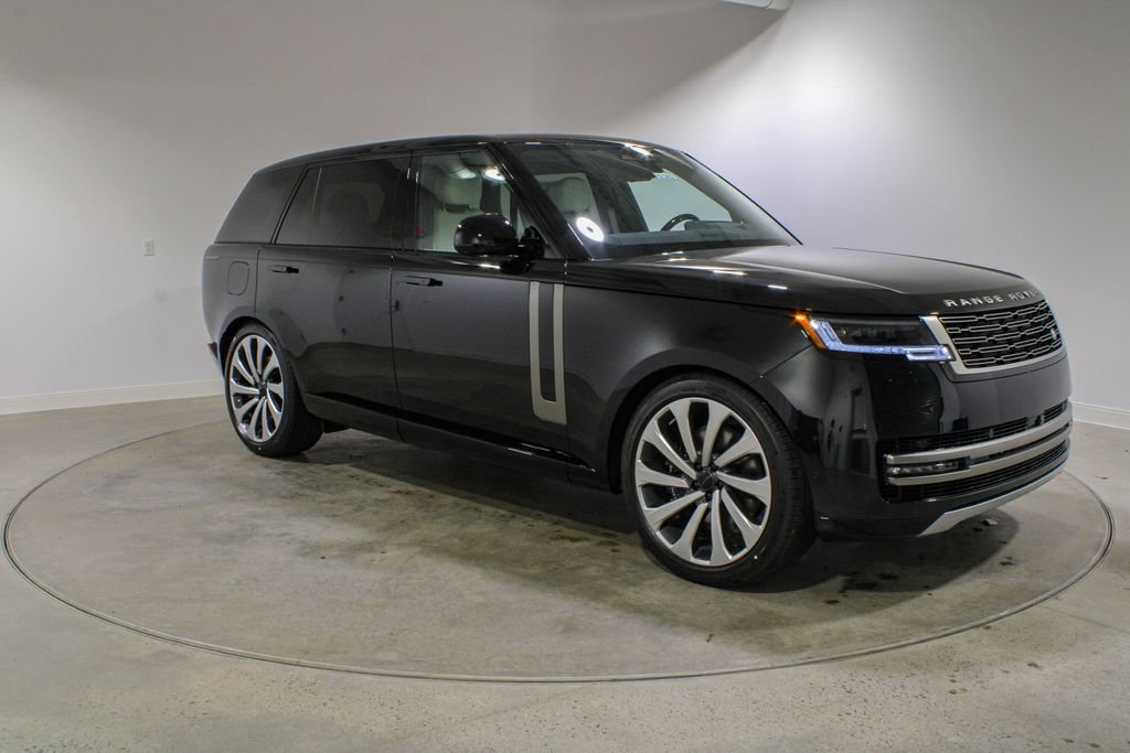 New 2026 Santorini Black Land Rover P530 SE LWB 7 SEAT image 7