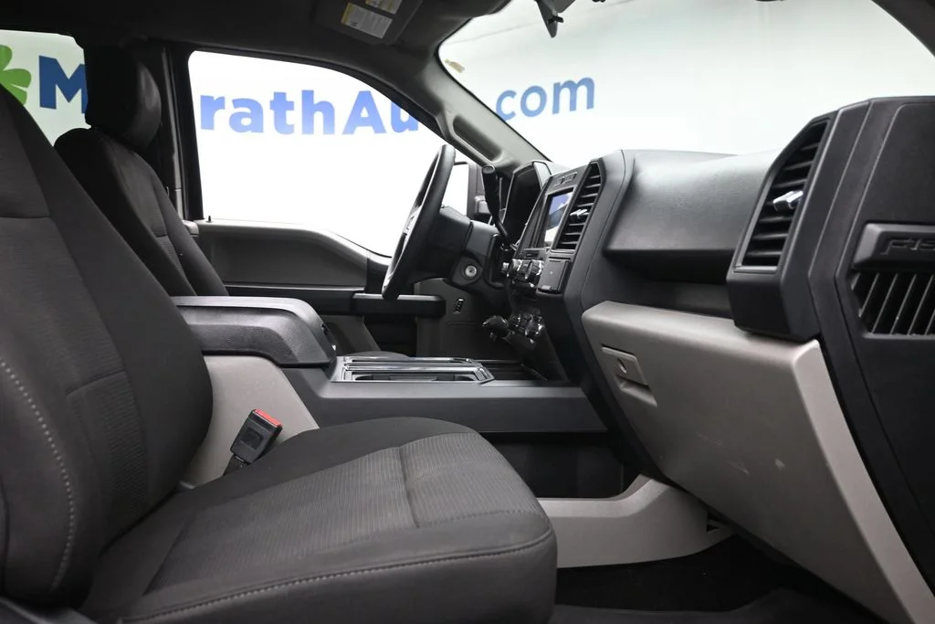 Used 2018 Gray Ford XL image 9