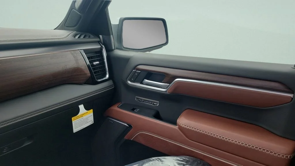 New 2026 Glacier White Tricoat GMC Denali Ultimate image 18