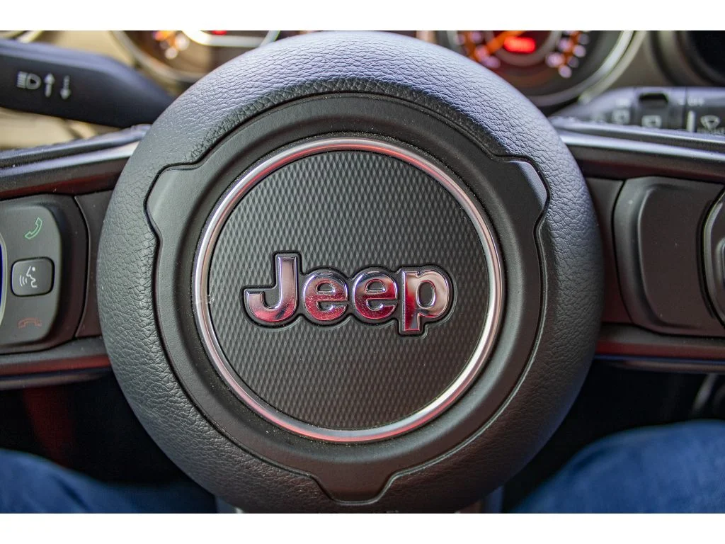 Used 2022 Firecracker Red Clearcoat Jeep Willys image 29
