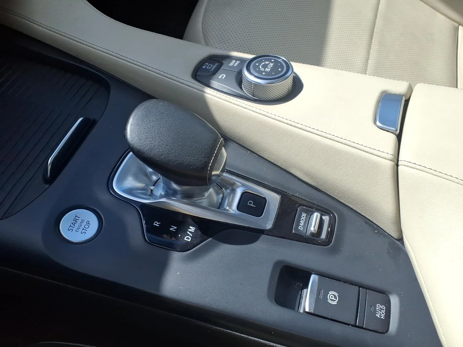 Certified Used 2020 Gray INFINITI Sensory image 19