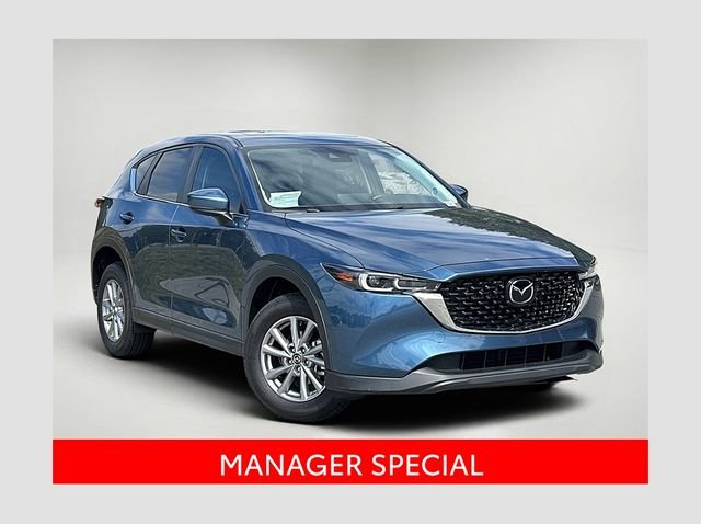 2023 Mazda CX-5 S Preferred package Auto AWD's photo
