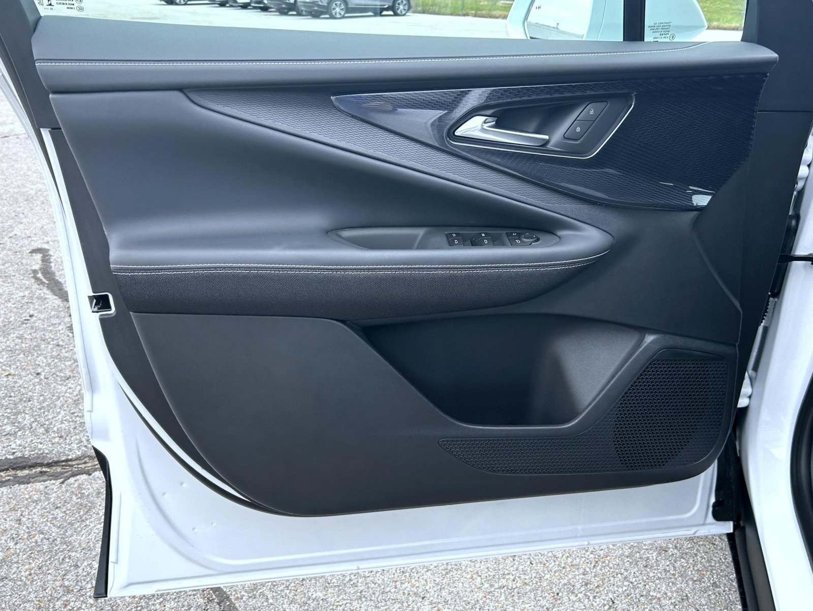 2026 Chevrolet Blazer EV LT - Photo 9