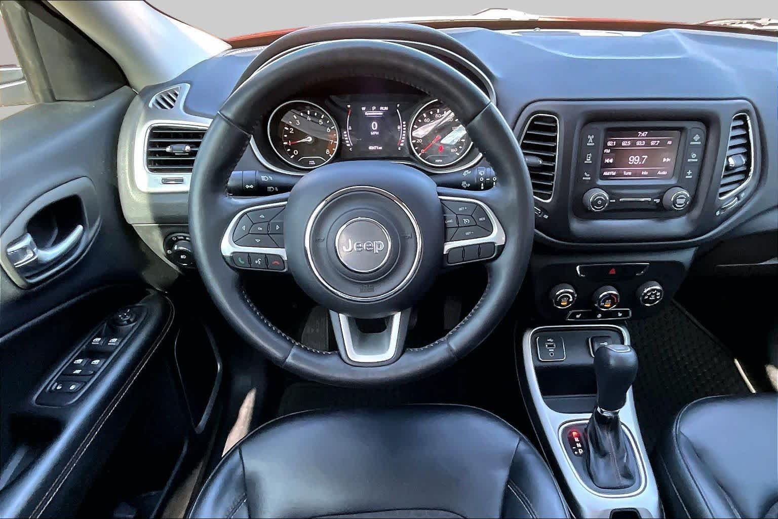 Pre-Owned 2018 Jeep Compass Latitude