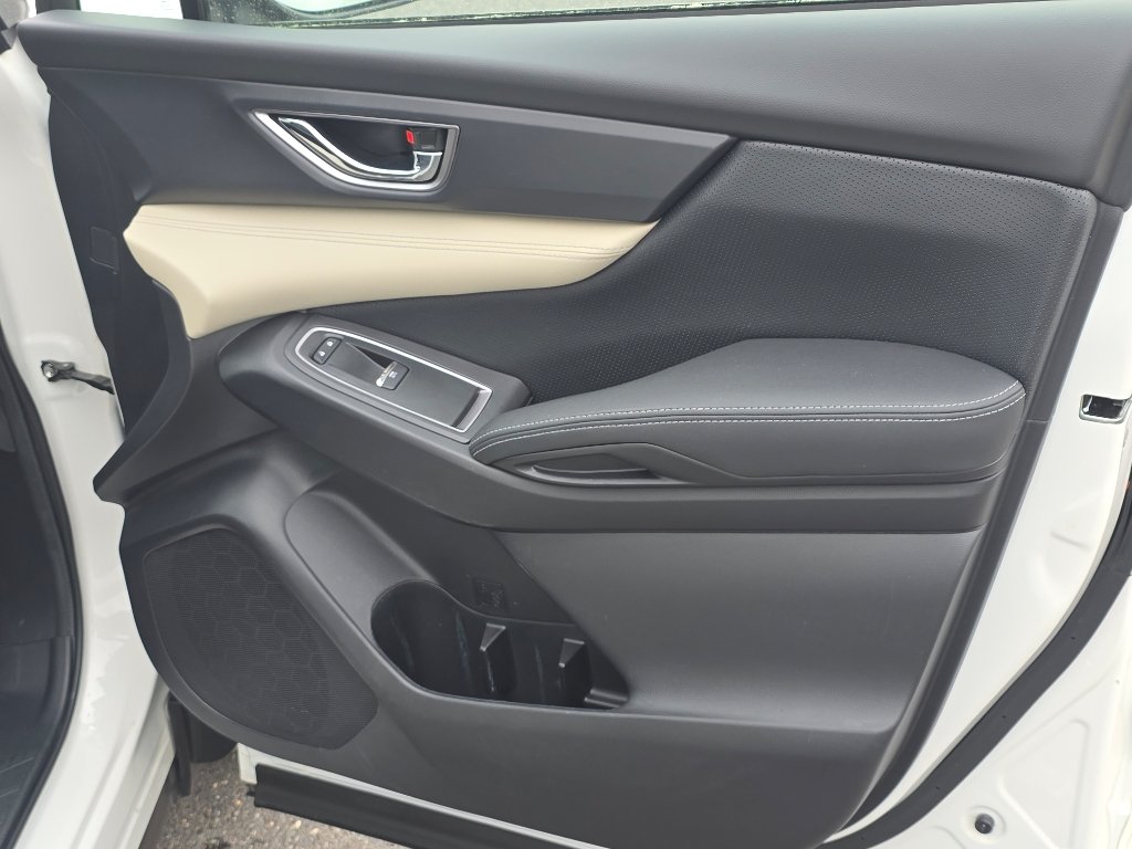 Used 2022 White Subaru Limited image 20