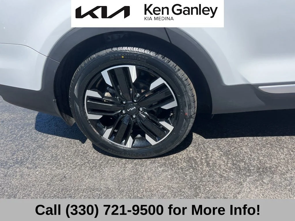 Certified Used 2024 White Kia SX image 23