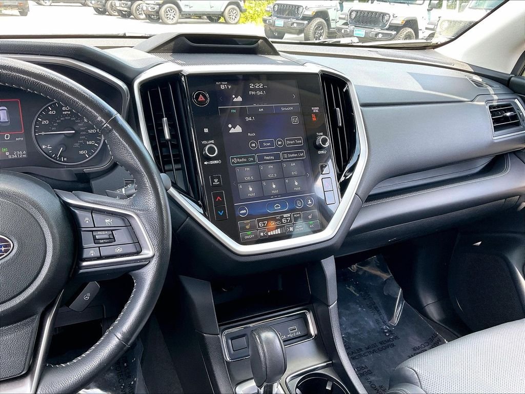 Used 2023 Ice Silver Metallic Subaru Limited image 18