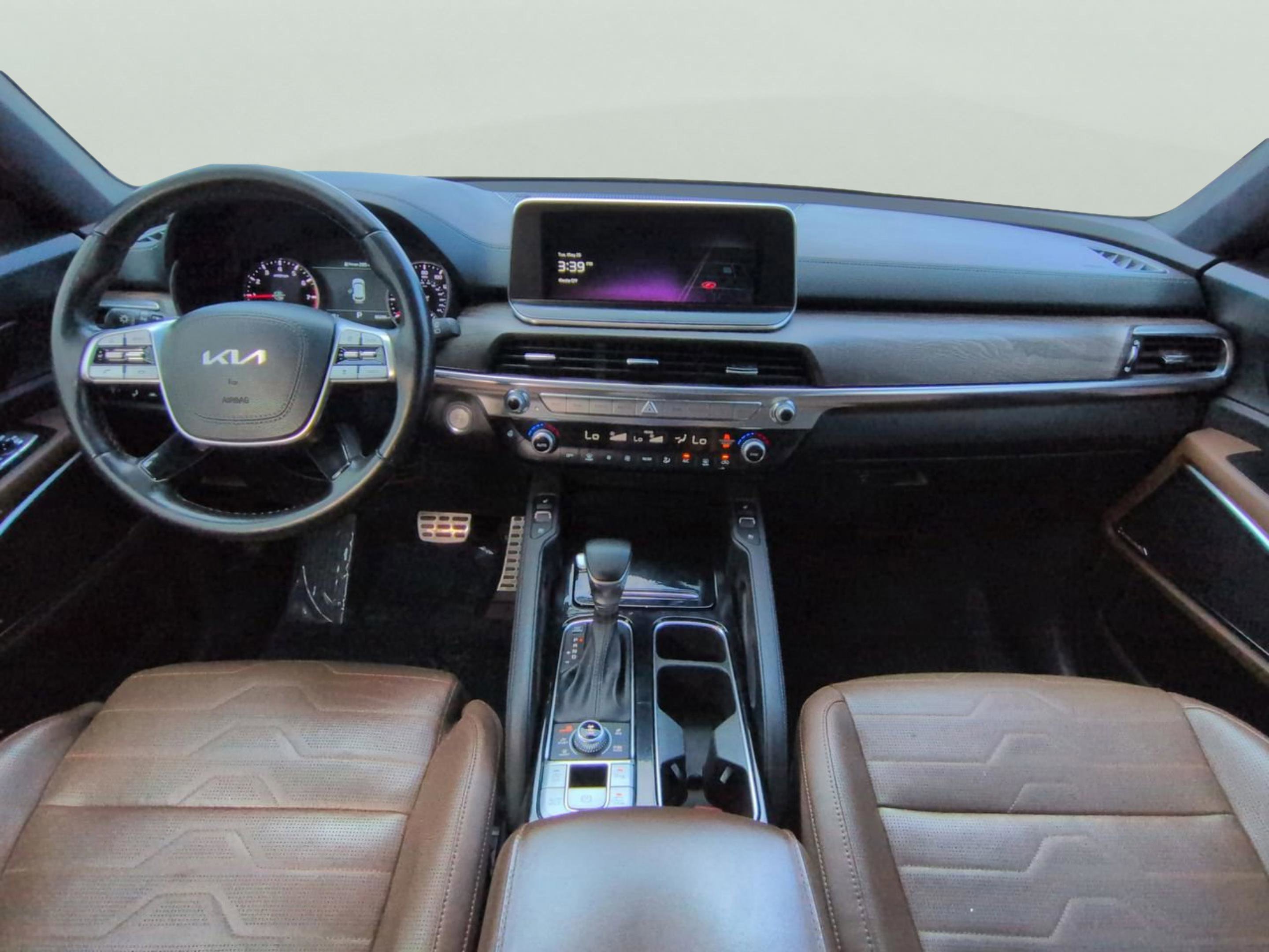 Certified Used 2022 Wolf Gray Kia SX image 14