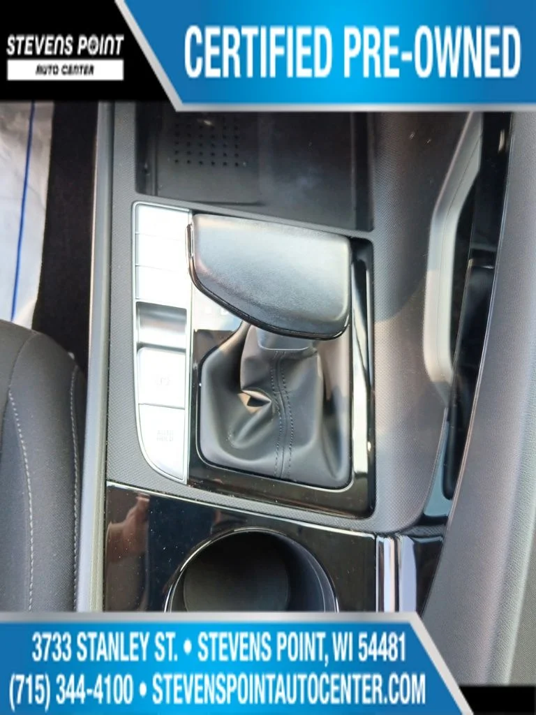 Used 2023 Fluid Metal Hyundai SEL image 31