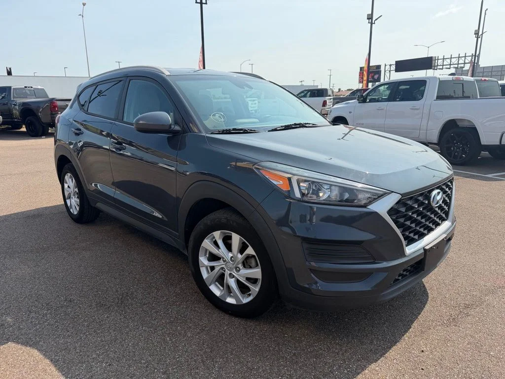 Used 2021 Blue Hyundai Value image 7