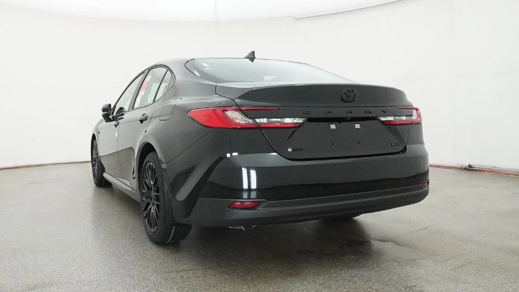 New 2026 Midnight Black Metallic Toyota LE image 20