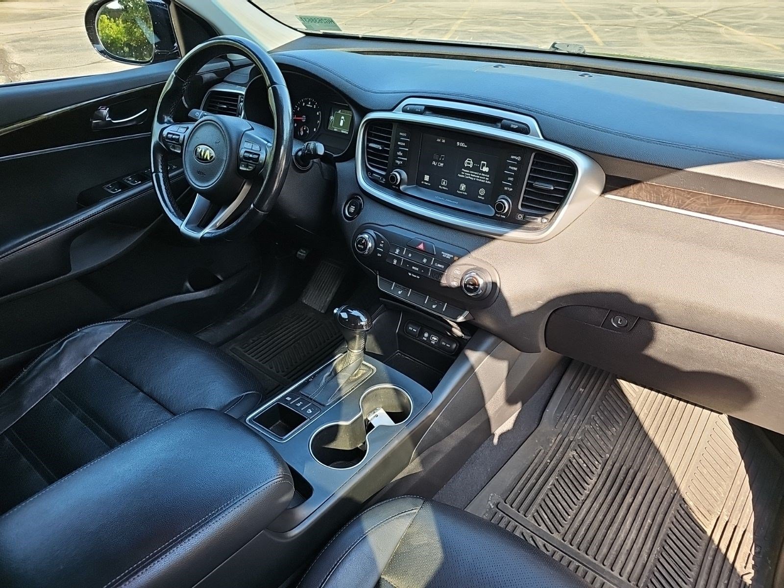 Used 2017 Ebony Black Kia LX image 12