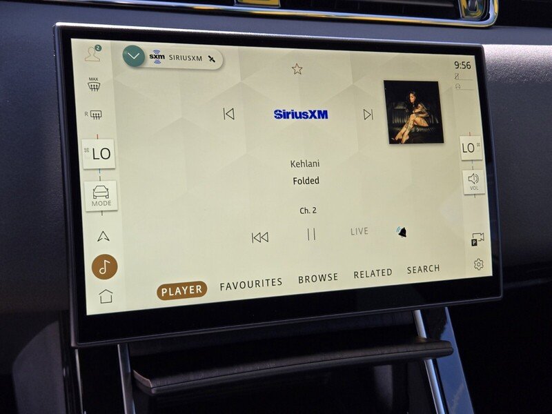 2024 Land Rover Range Rover Evoque Dynamic SE - Photo 19