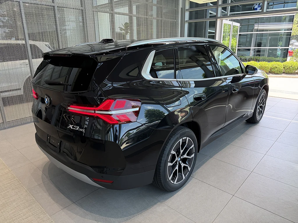 New 2026 Black Sapphire Metallic BMW 30 xDrive image 6
