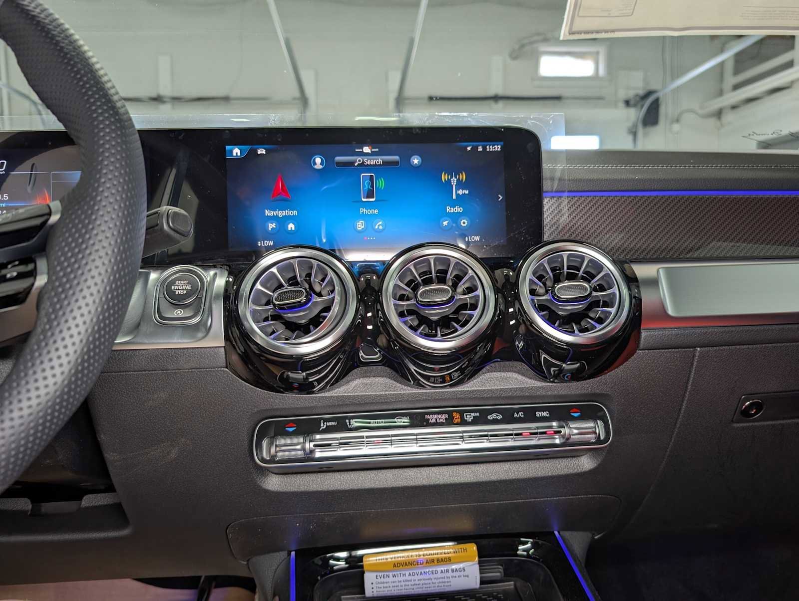 2026 Mercedes-Benz GLB AMG GLB 35 - Photo 31