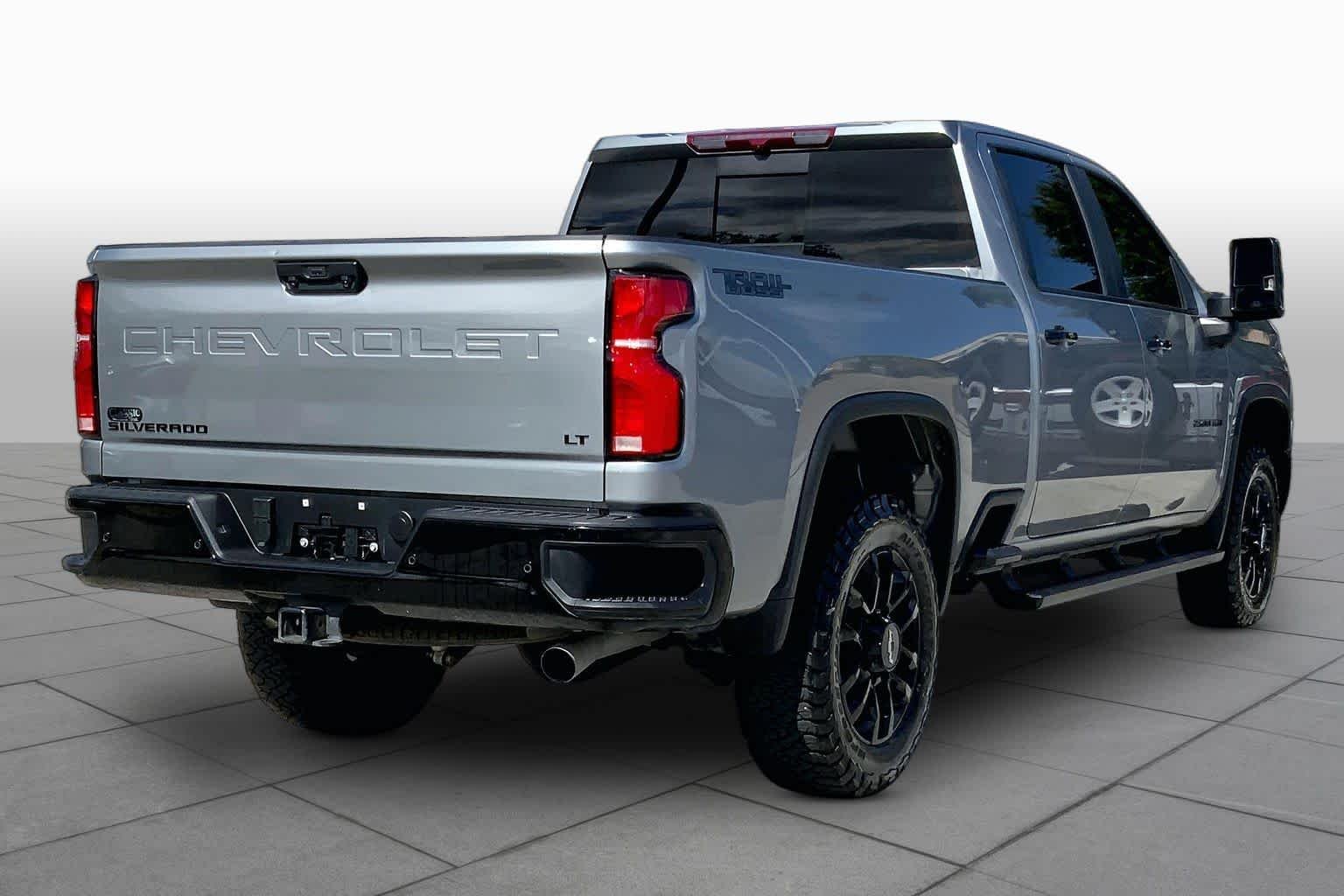 Used 2026 Sterling Gray Metallic Chevrolet LT image 13