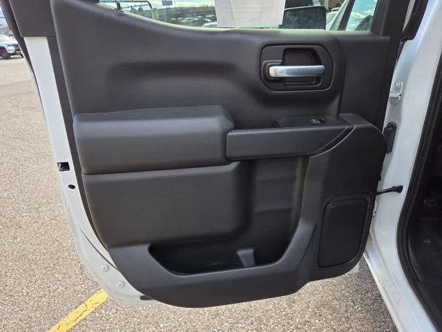 Used 2019 Summit White Chevrolet WT image 14