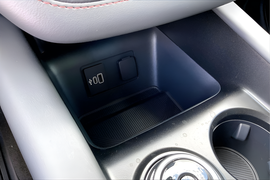 New 2026 Carbonized Gray Metallic Ford Active image 14