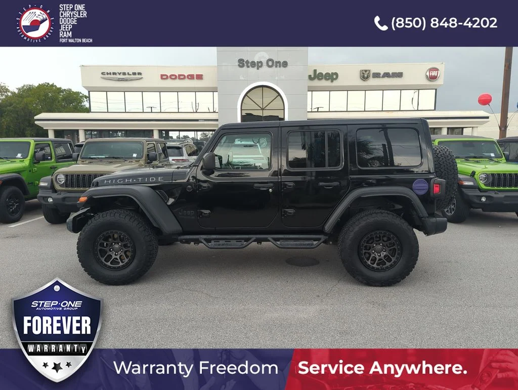 Used 2022 Black Jeep Unlimited High Tide image 3