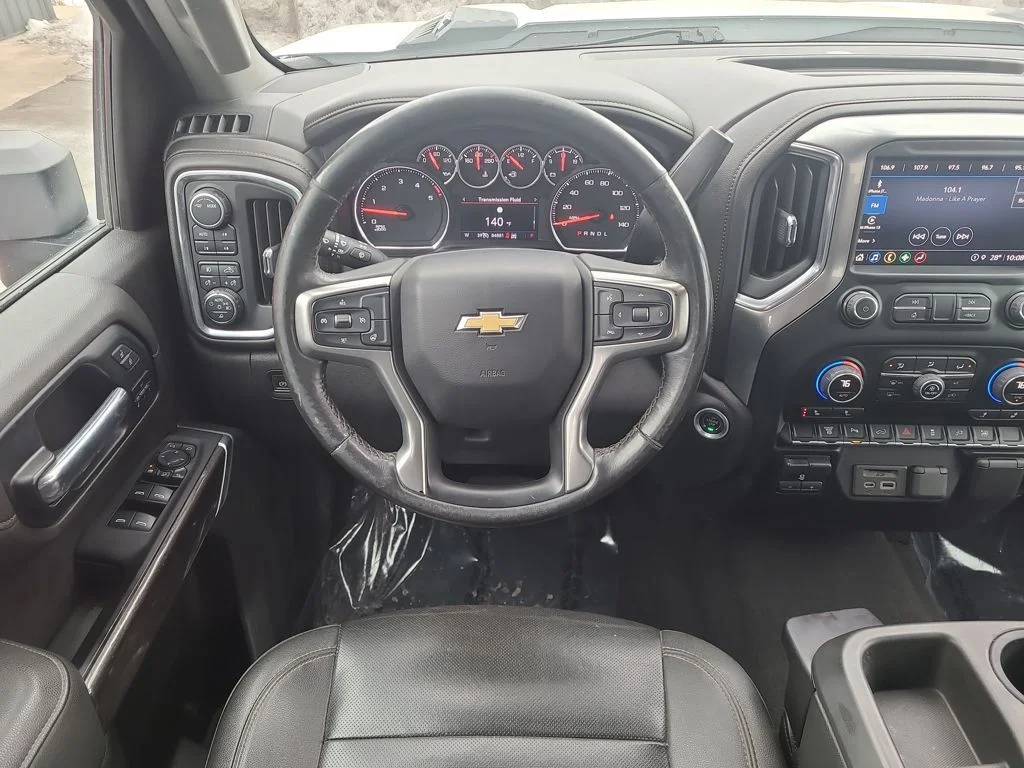 Used 2022 White Chevrolet LTZ image 29