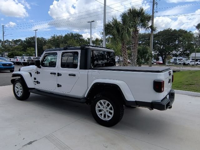 Certified Used 2023 Bright White Clearcoat Jeep Sport S image 11