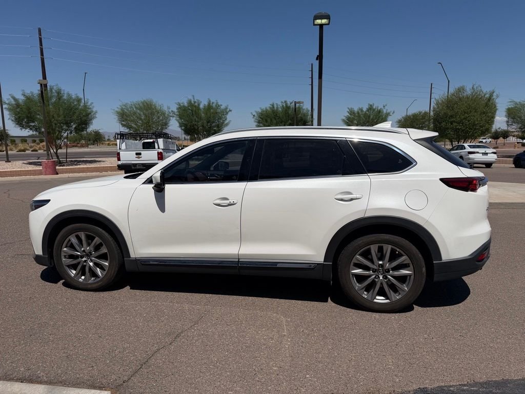 Used 2017 White Mazda Signature image 8