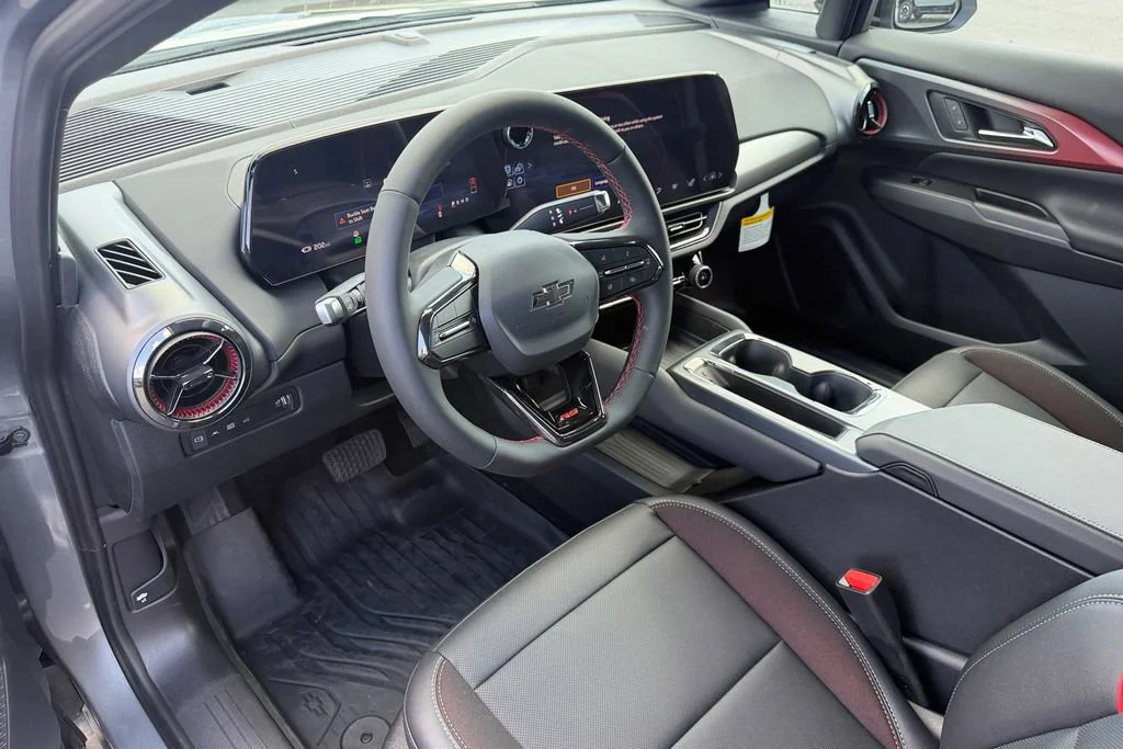 2025 Chevrolet Equinox EV RS - Photo 10