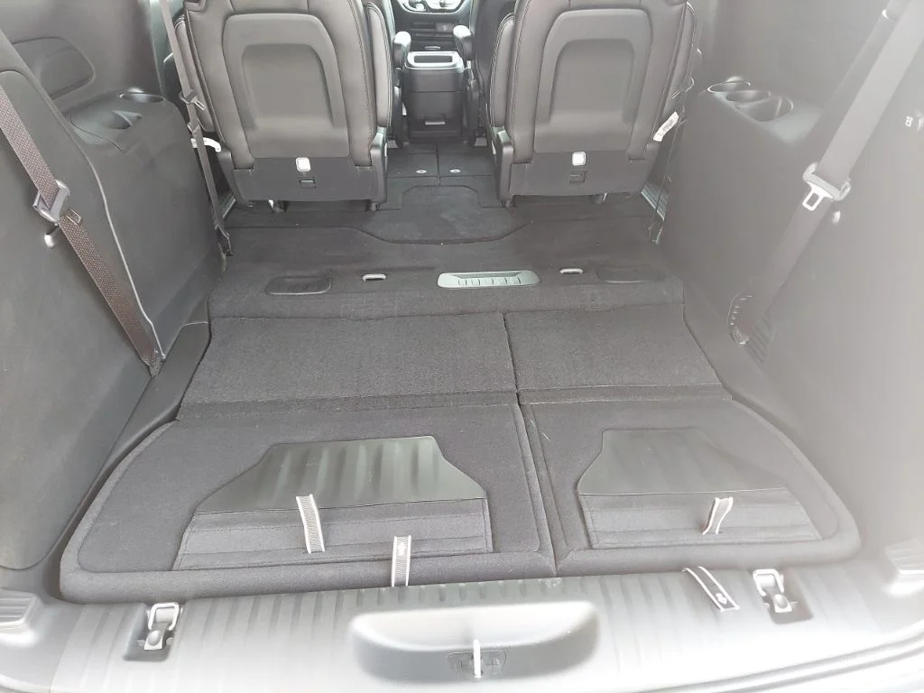 2026 Chrysler Pacifica Select - Photo 43