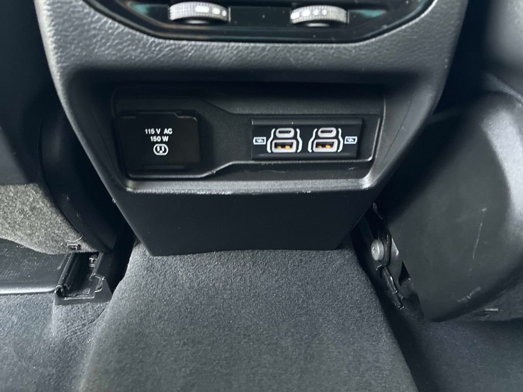 Used 2023 White Jeep Altitude X image 14