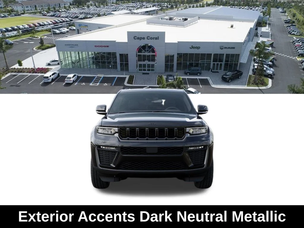 New 2026 Diamond Black Crystal Pearl-Coat Exterior Paint Jeep Limited image 6