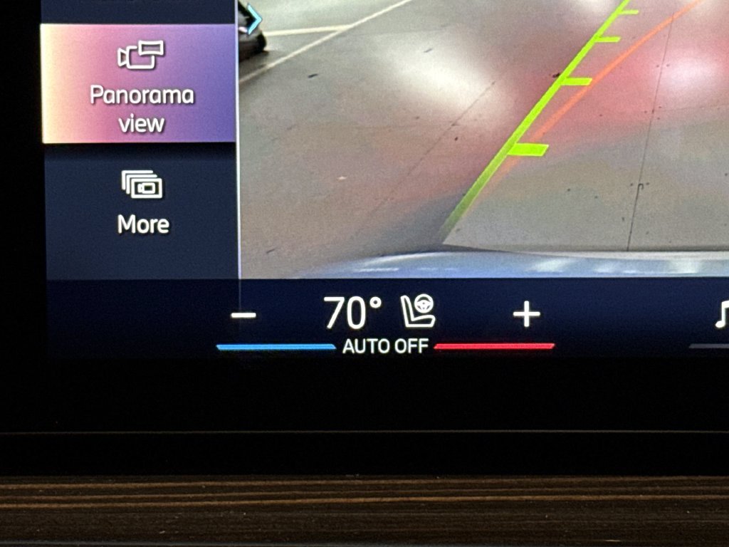 New 2027 Gray Metallic BMW xDrive40i image 19