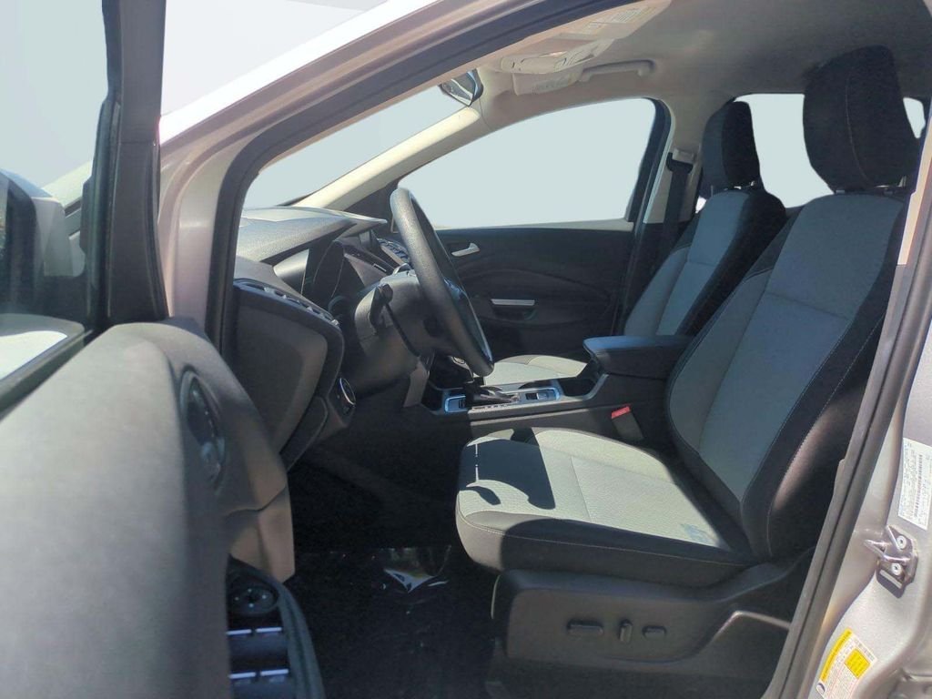 2019 Ford Escape SE - Photo 21