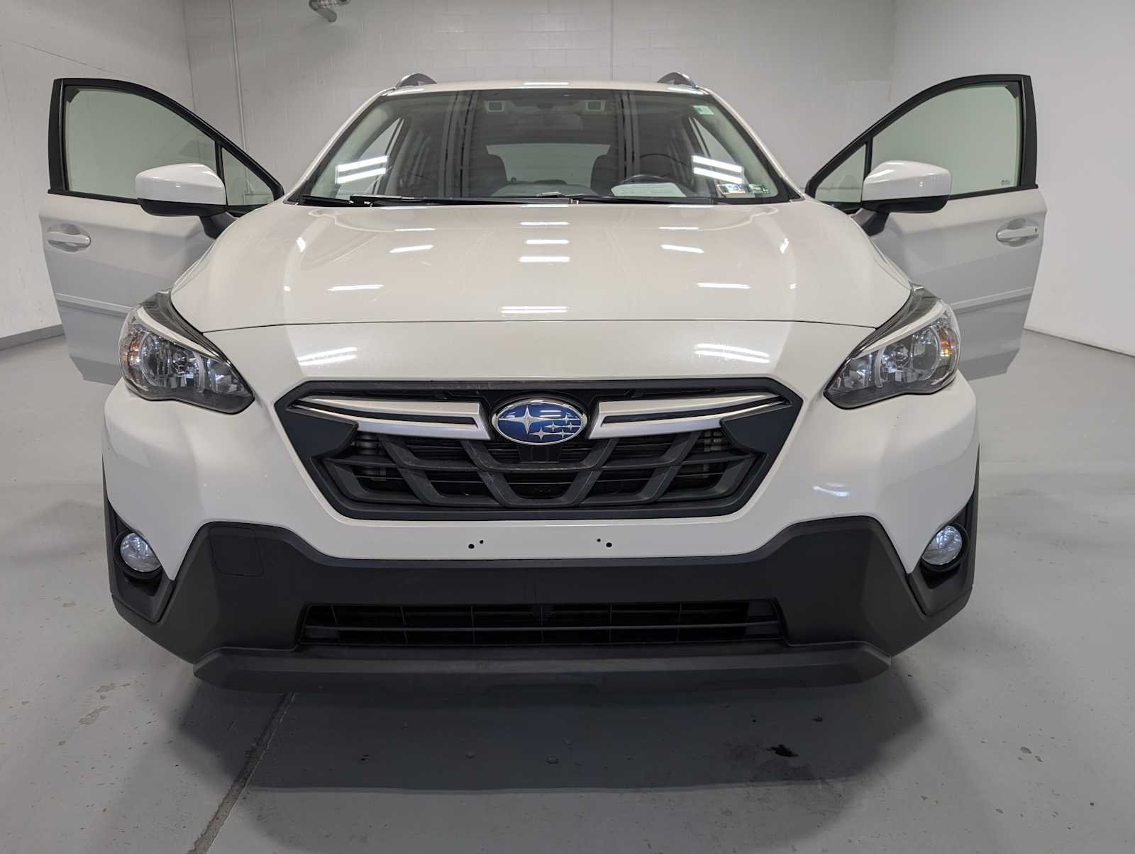 Used 2021 Crystal White Pearl Subaru Premium image 15