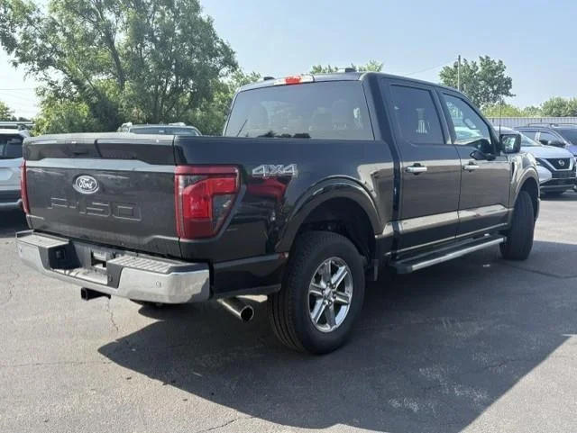 Used 2025 Agate Black Ford XLT image 5