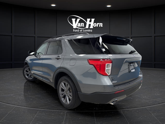 Used 2024 Carbonized Gray Metallic Ford XLT image 5