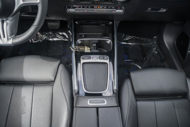 2026 Mercedes-Benz GLB GLB 250 - Photo 31