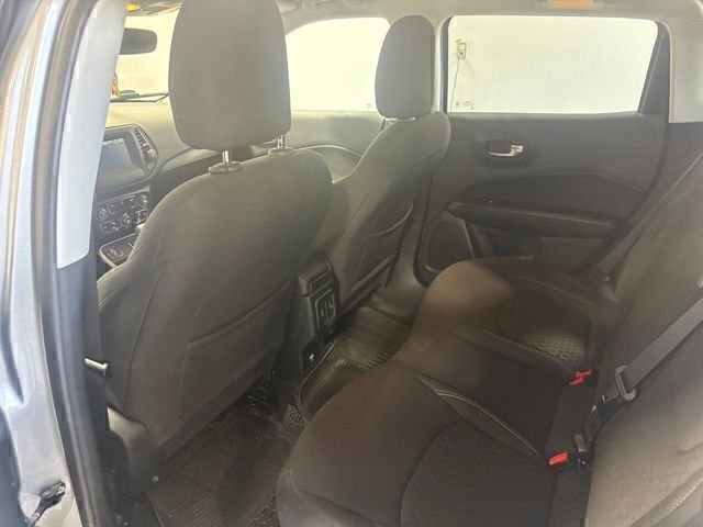 Used 2021 Silver Jeep Sport image 15