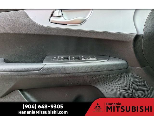 Used 2024 Red Kia LXS image 26