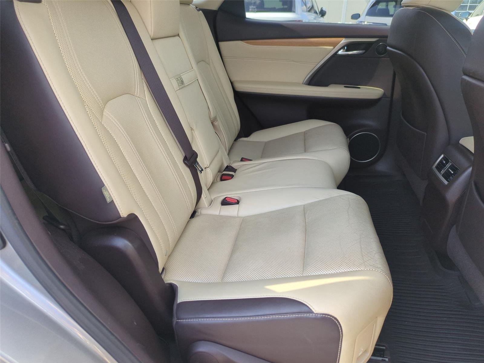 Used 2018 Atomic Silver Lexus RX 350L image 38