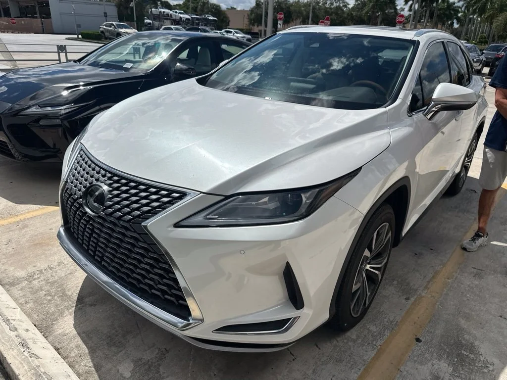 Used 2020 Eminent White Pearl Lexus 350 image 4