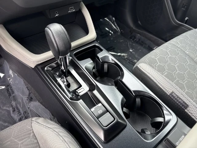 New 2026 CRYSTAL WHITE PEARL Subaru Standard Model image 21