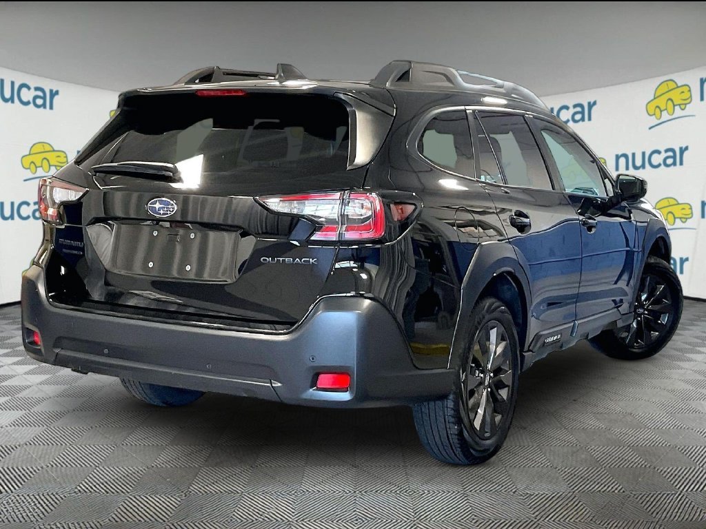 Used 2025 Black Subaru Onyx Edition image 6