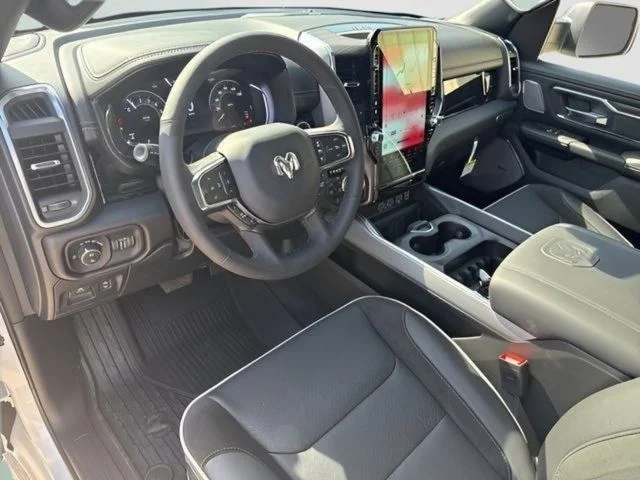 2026 RAM 1500 Laramie - Photo 14