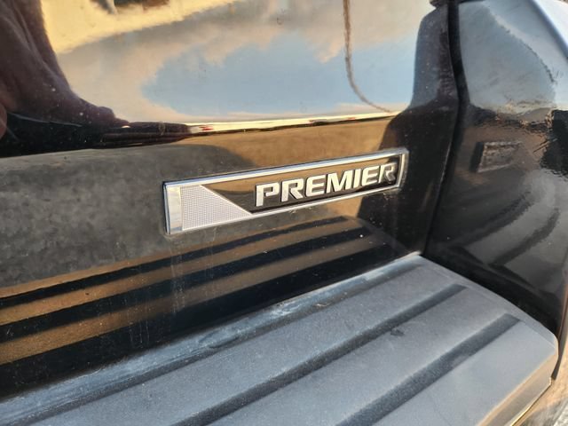 Used 2018 BLACK Chevrolet Premier image 9