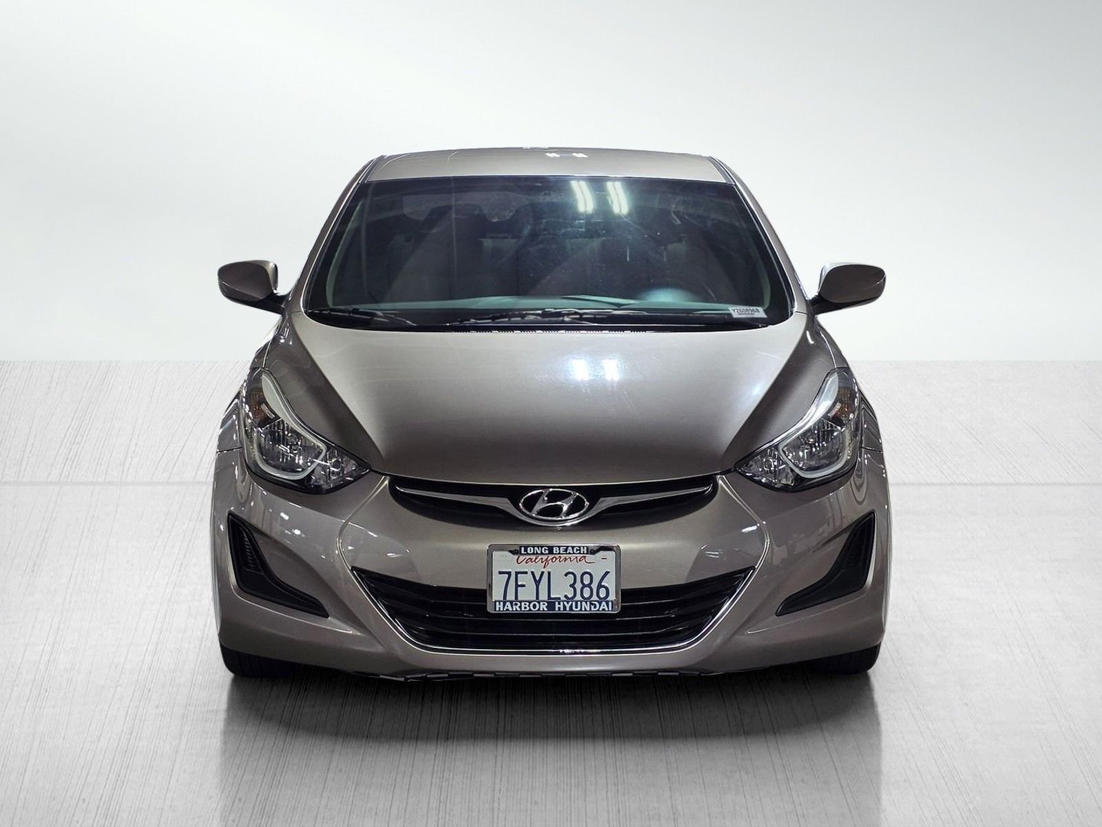 Used 2014 Hyundai Elantra SE with VIN 5NPDH4AE6EH528700 for sale in Lakewood, CA