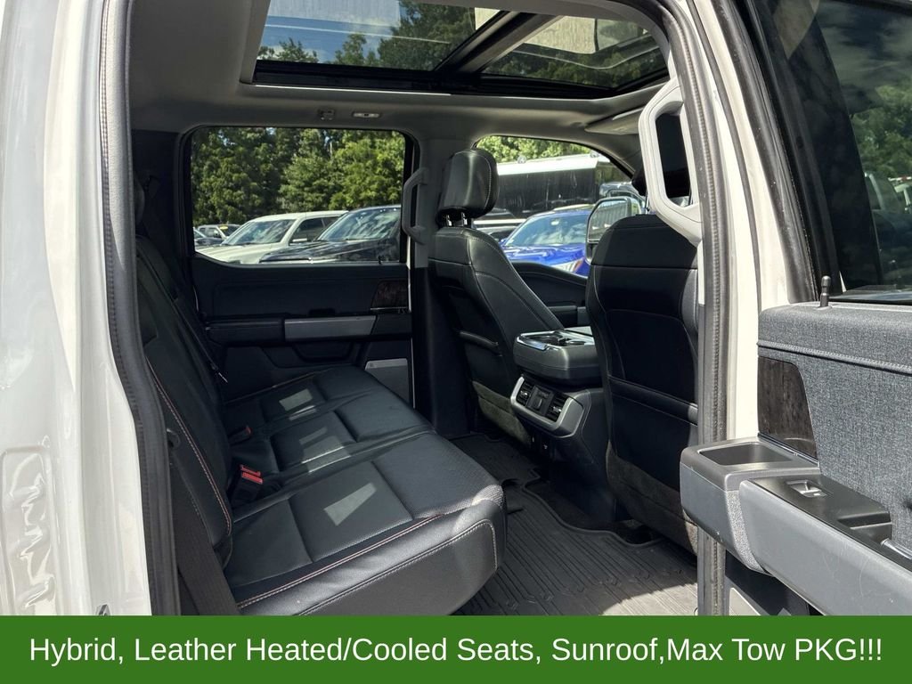Used 2022 White Ford Lariat image 10