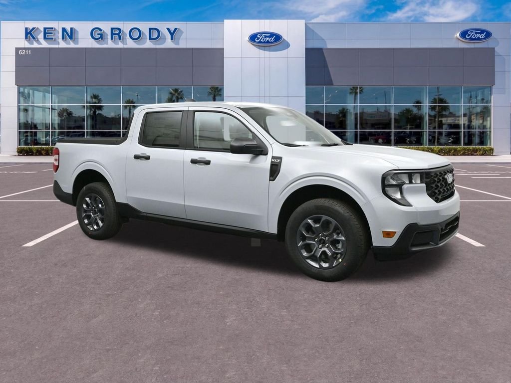 New 2026 Space White Metallic Ford XLT image 1