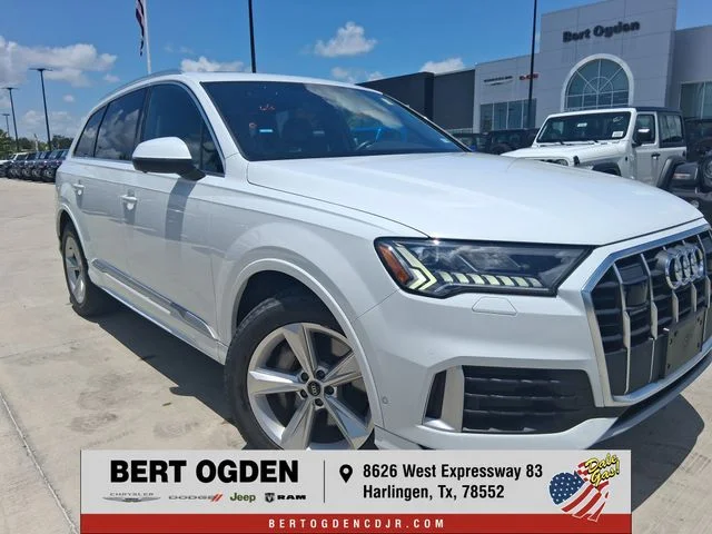 2023 Audi Q7 45 Premium Plus